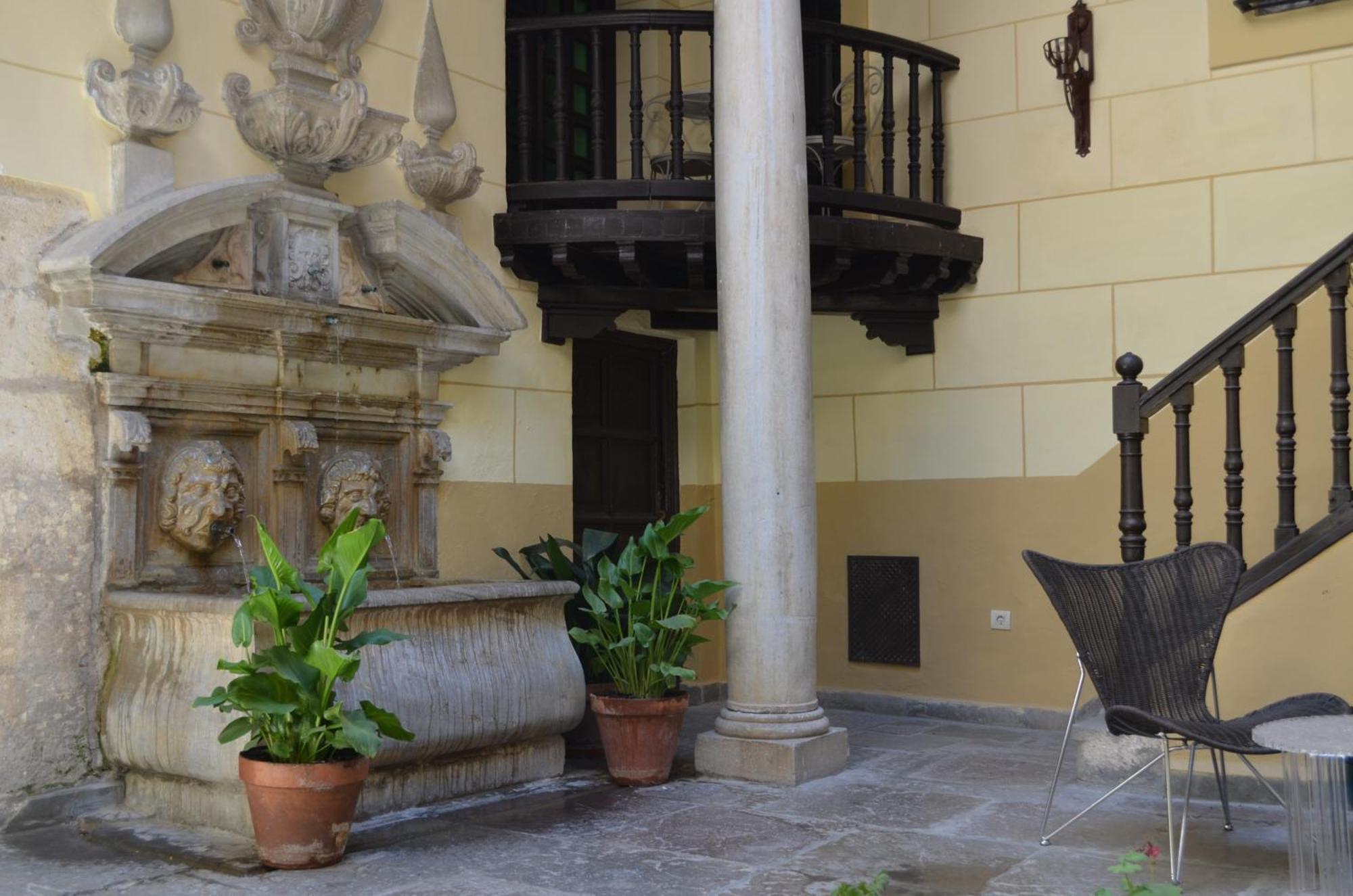 Palacio De Mariana Pineda Γρανάδα Εξωτερικό φωτογραφία